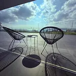 Otel Lotus