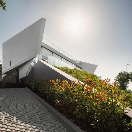 Lotus Event Center&rooms Hotel