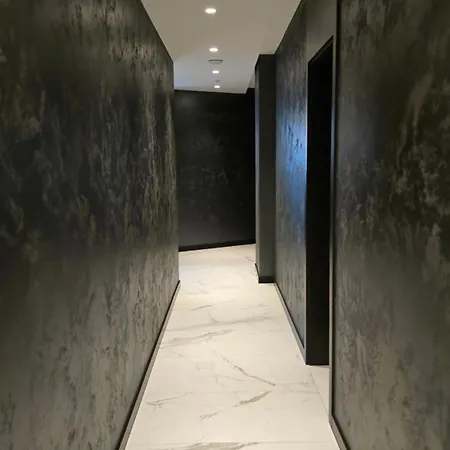 Hotel Lotus