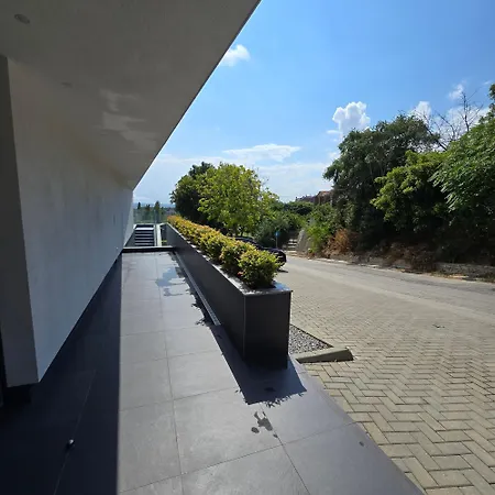 Lotus Hotel